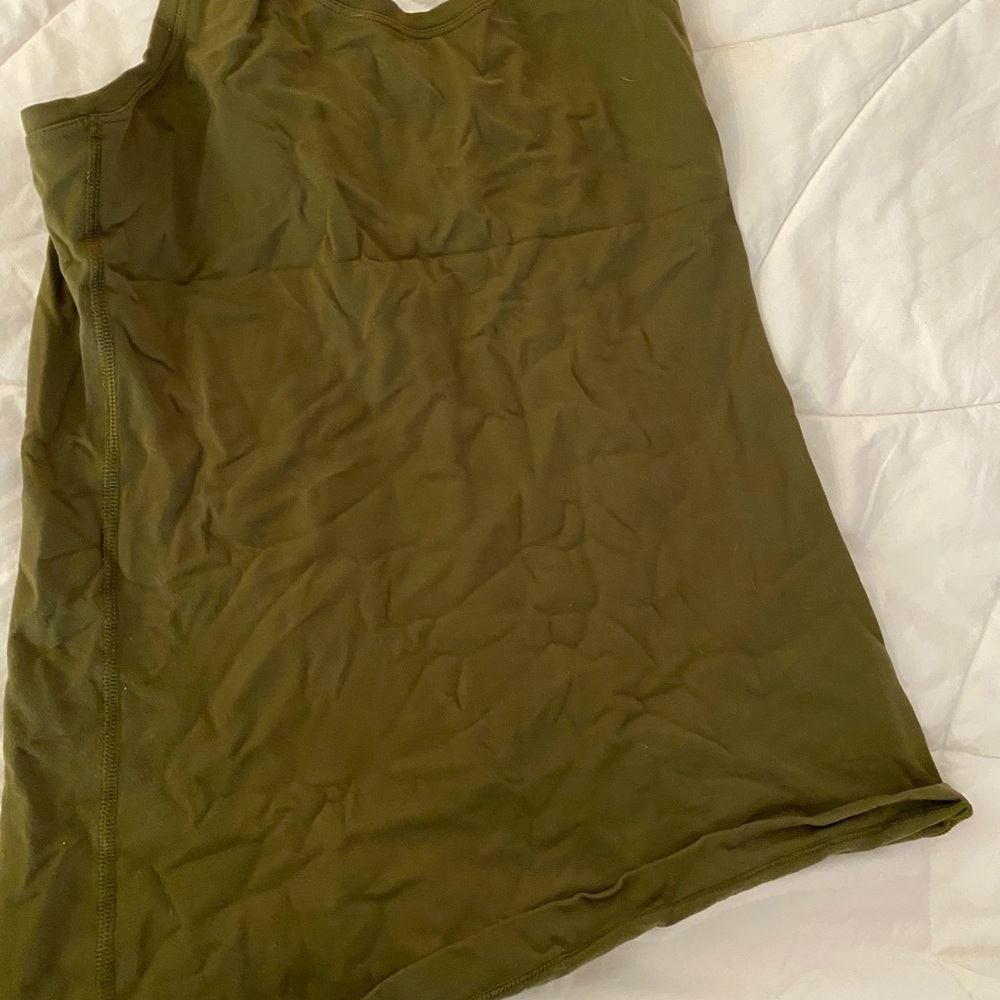 Lululemon olive green nulu cool racer back. Size 8